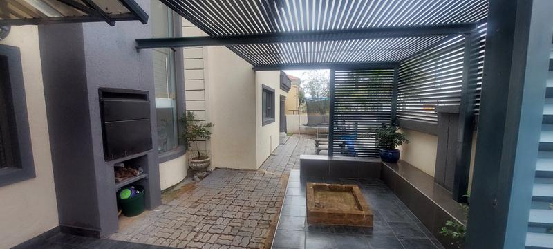 5 Bedroom Property for Sale in Amandasig Gauteng