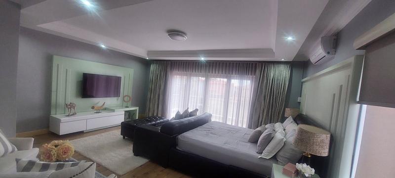 5 Bedroom Property for Sale in Amandasig Gauteng