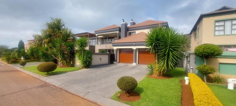 5 Bedroom Property for Sale in Amandasig Gauteng