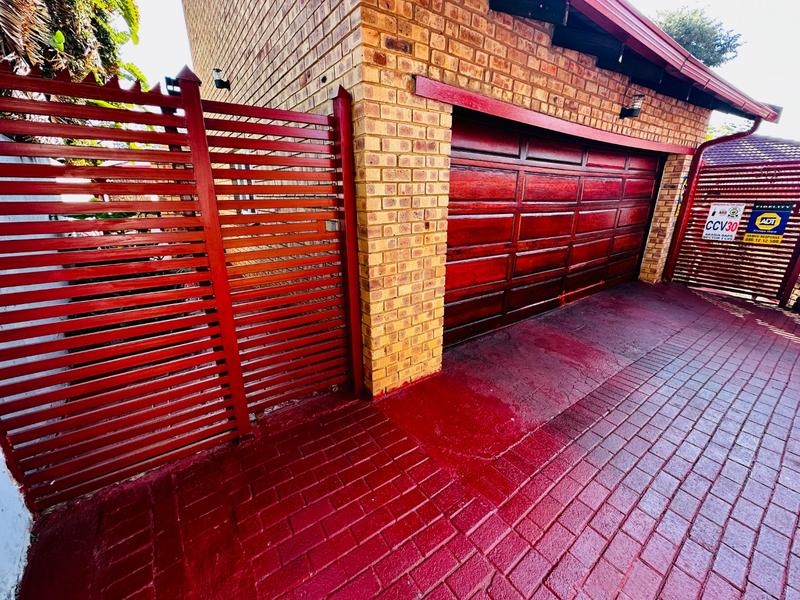 3 Bedroom Property for Sale in Chantelle Gauteng