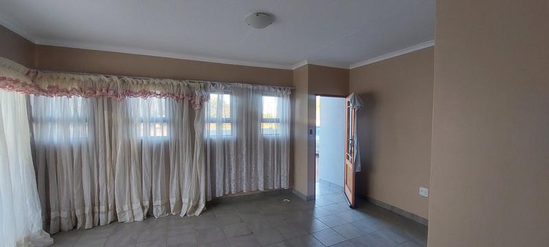 3 Bedroom Property for Sale in Chantelle Gauteng