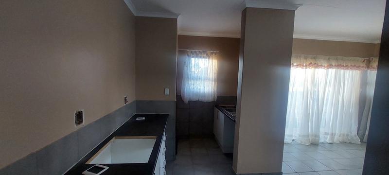 3 Bedroom Property for Sale in Chantelle Gauteng