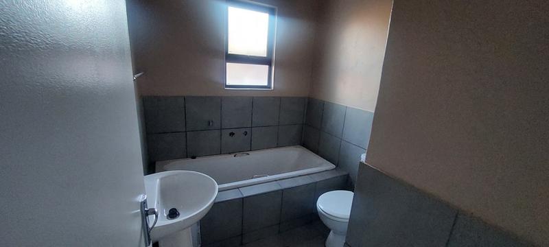 3 Bedroom Property for Sale in Chantelle Gauteng