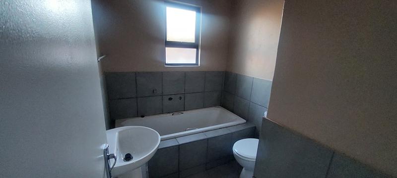 3 Bedroom Property for Sale in Chantelle Gauteng