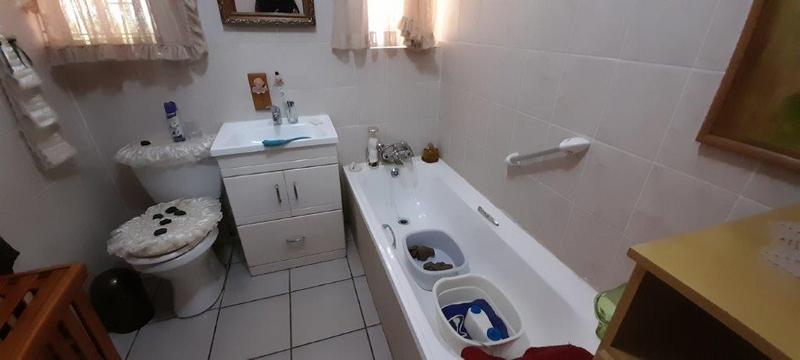 2 Bedroom Property for Sale in Clarina Gauteng