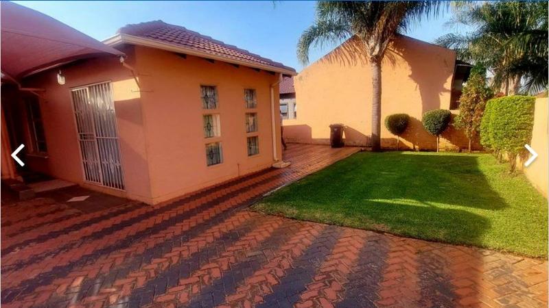 3 Bedroom Property for Sale in The Orchards Gauteng