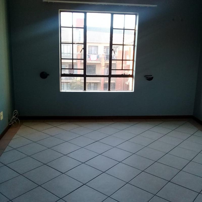 2 Bedroom Property for Sale in Theresa Park Gauteng