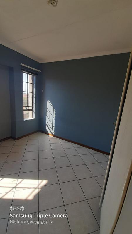 2 Bedroom Property for Sale in Theresa Park Gauteng