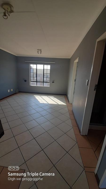 2 Bedroom Property for Sale in Theresa Park Gauteng