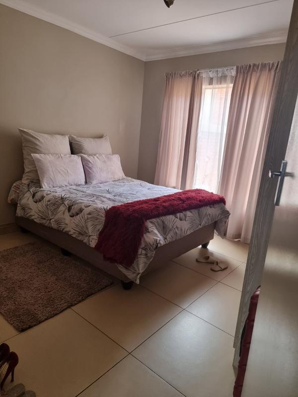 2 Bedroom Property for Sale in Booysens Gauteng