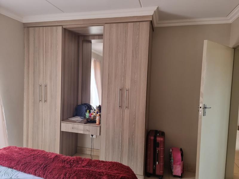 2 Bedroom Property for Sale in Booysens Gauteng