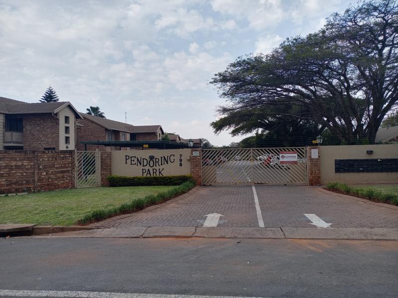 2 Bedroom Property for Sale in Doornpoort Gauteng