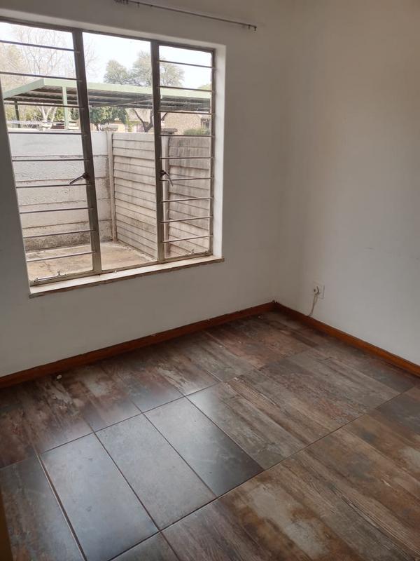 2 Bedroom Property for Sale in Doornpoort Gauteng