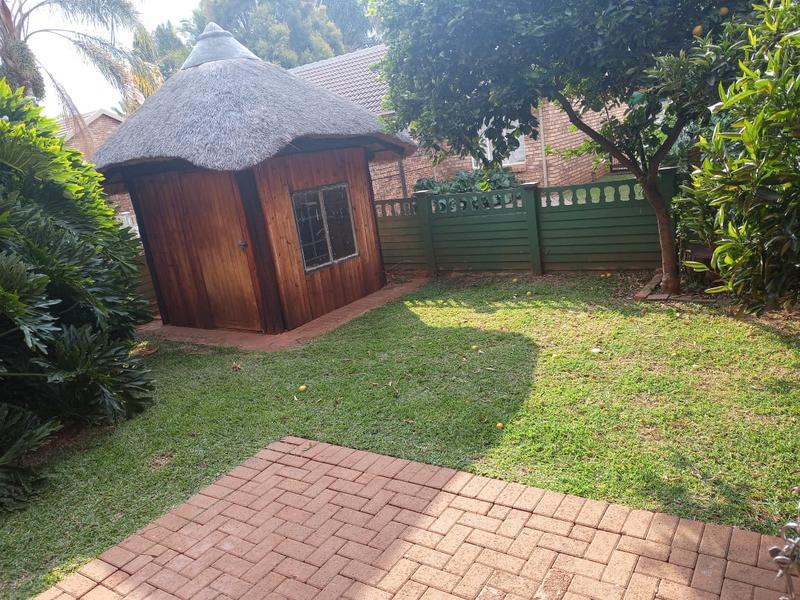 2 Bedroom Property for Sale in Doornpoort Gauteng