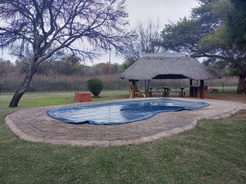 2 Bedroom Property for Sale in Doornpoort Gauteng