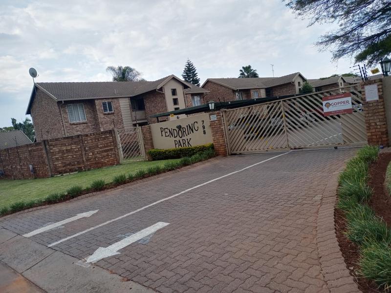 2 Bedroom Property for Sale in Doornpoort Gauteng