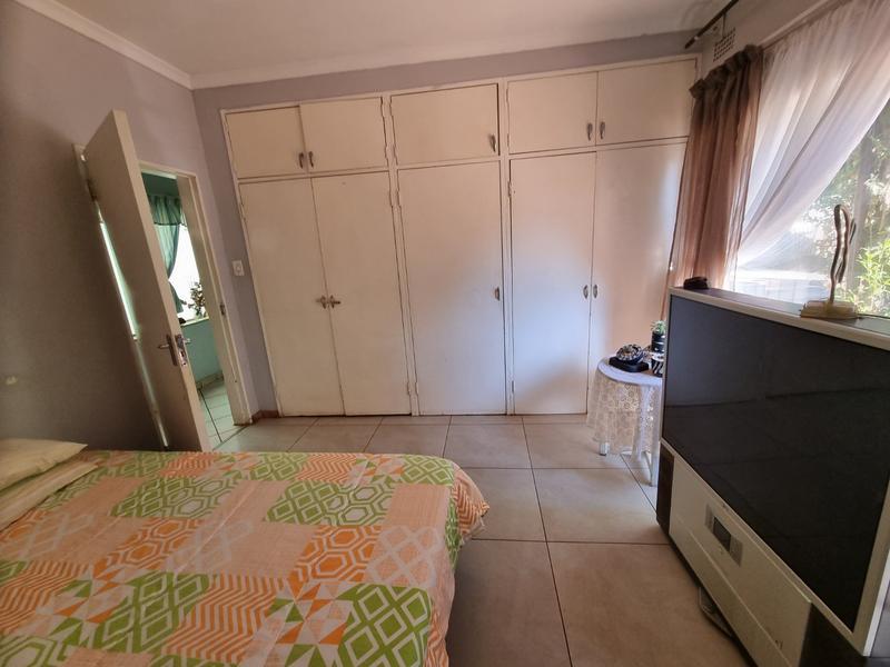 4 Bedroom Property for Sale in Dorandia Gauteng