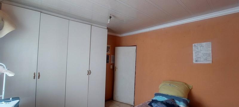 2 Bedroom Property for Sale in Elandspoort Gauteng