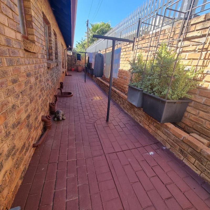 3 Bedroom Property for Sale in Montana Park Gauteng