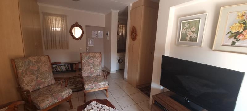 2 Bedroom Property for Sale in Montana Tuine Gauteng