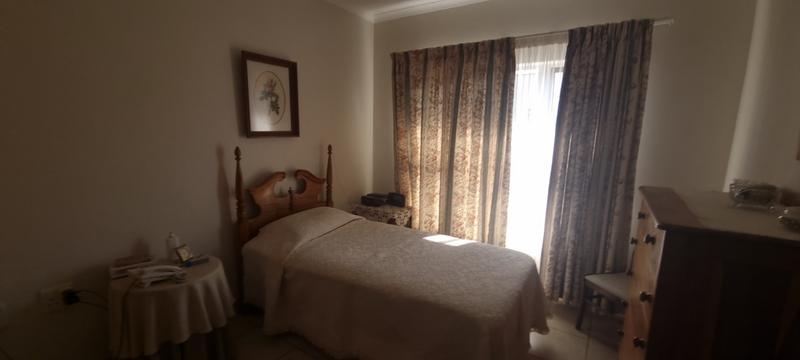 2 Bedroom Property for Sale in Montana Tuine Gauteng