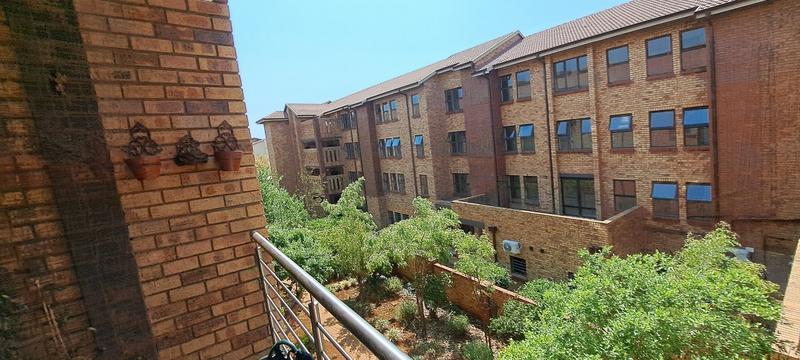 2 Bedroom Property for Sale in Montana Tuine Gauteng