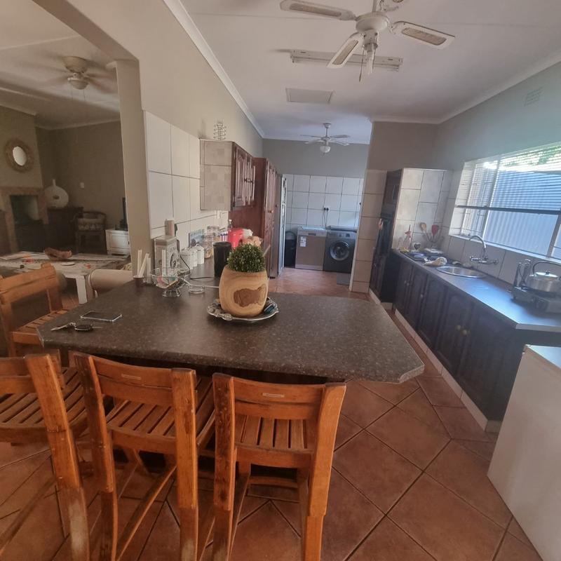 4 Bedroom Property for Sale in Sinoville Gauteng