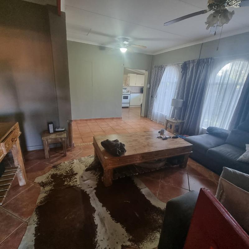 4 Bedroom Property for Sale in Sinoville Gauteng