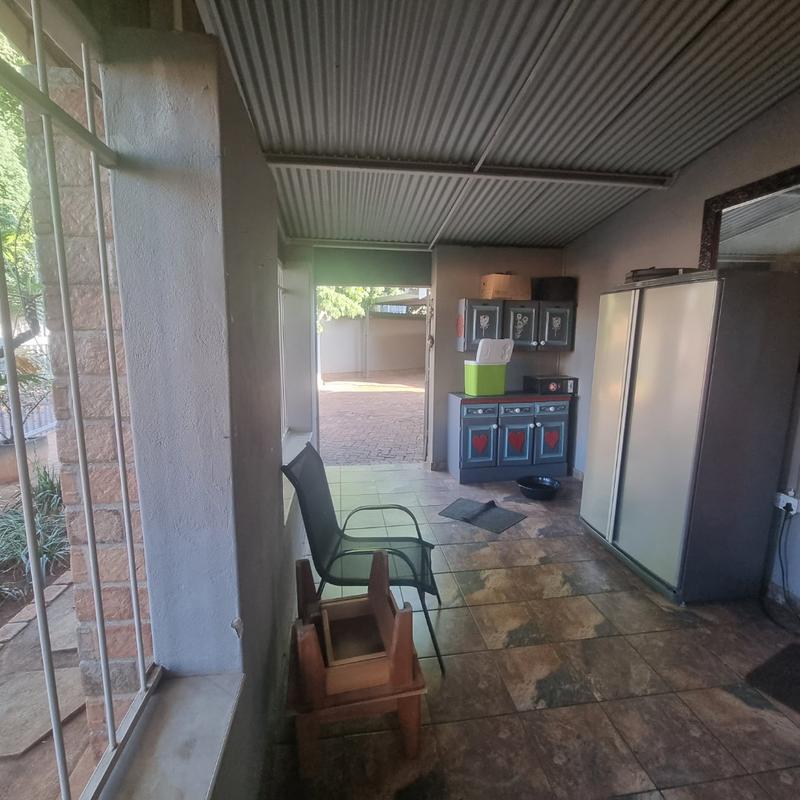 4 Bedroom Property for Sale in Sinoville Gauteng