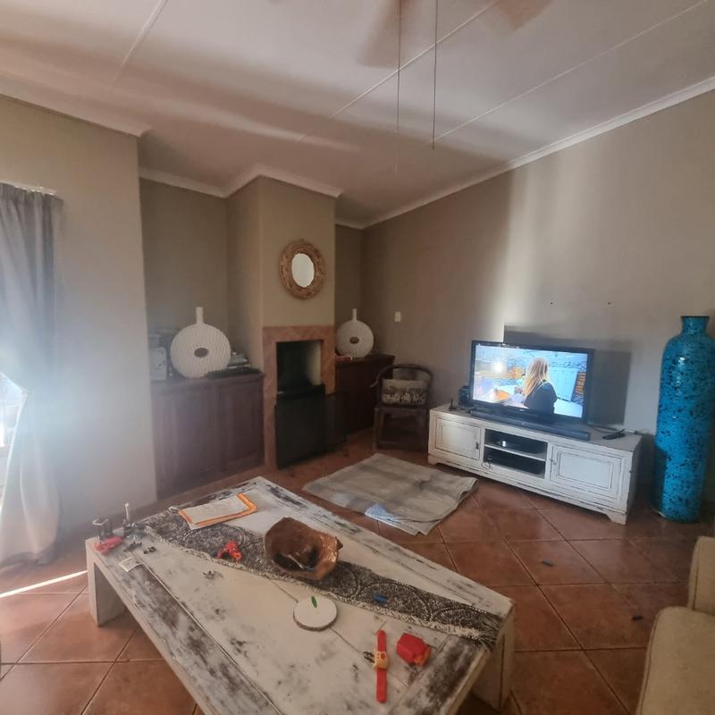 4 Bedroom Property for Sale in Sinoville Gauteng