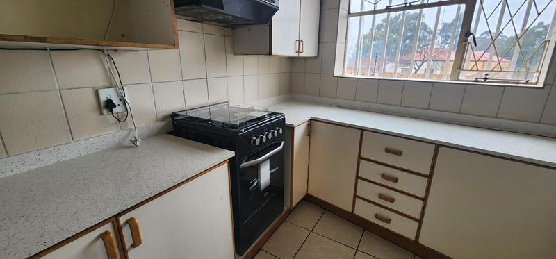 2 Bedroom Property for Sale in Cason Gauteng