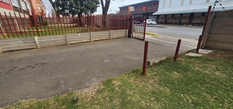 2 Bedroom Property for Sale in Cason Gauteng