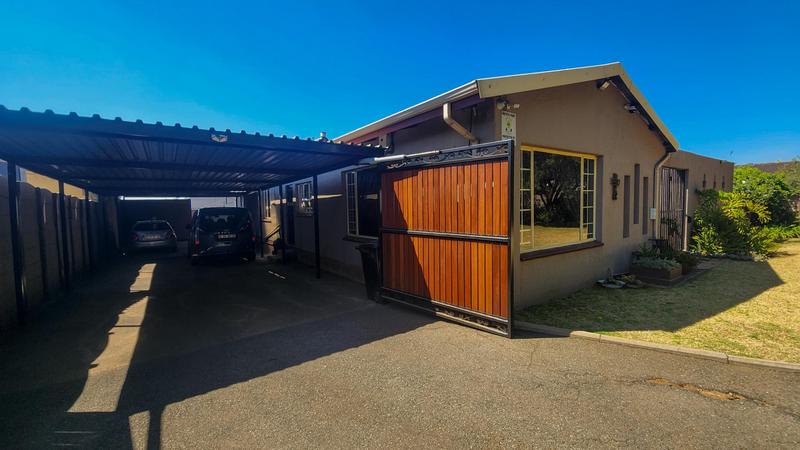 4 Bedroom Property for Sale in Van Dyk Park Gauteng