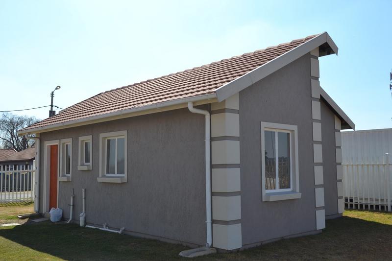 2 Bedroom Property for Sale in Buhle Park Gauteng