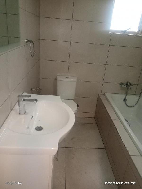 2 Bedroom Property for Sale in Lambton Gauteng