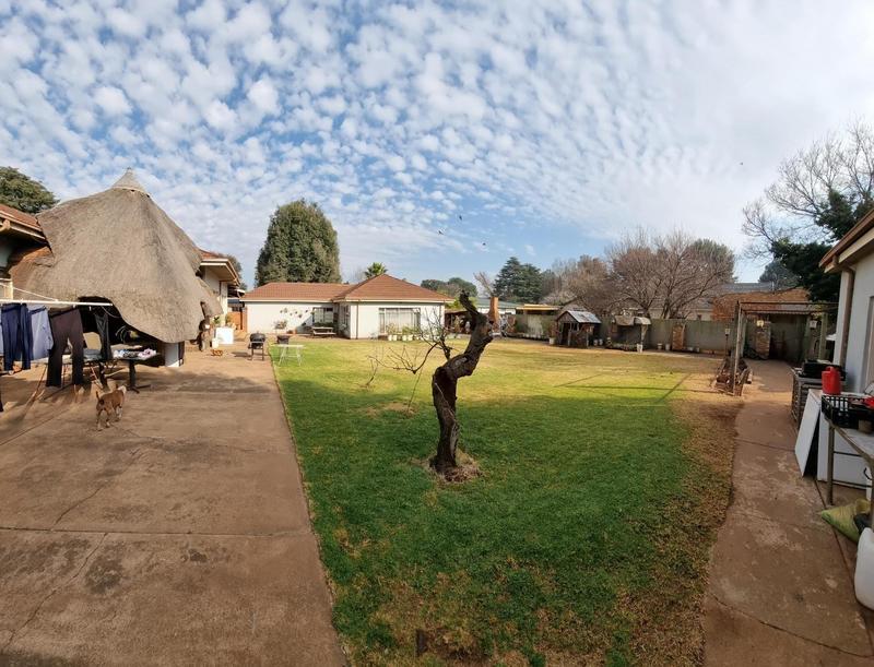 3 Bedroom Property for Sale in Dalview Gauteng