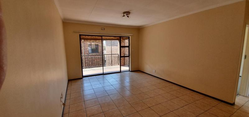 2 Bedroom Property for Sale in Sonneveld Gauteng