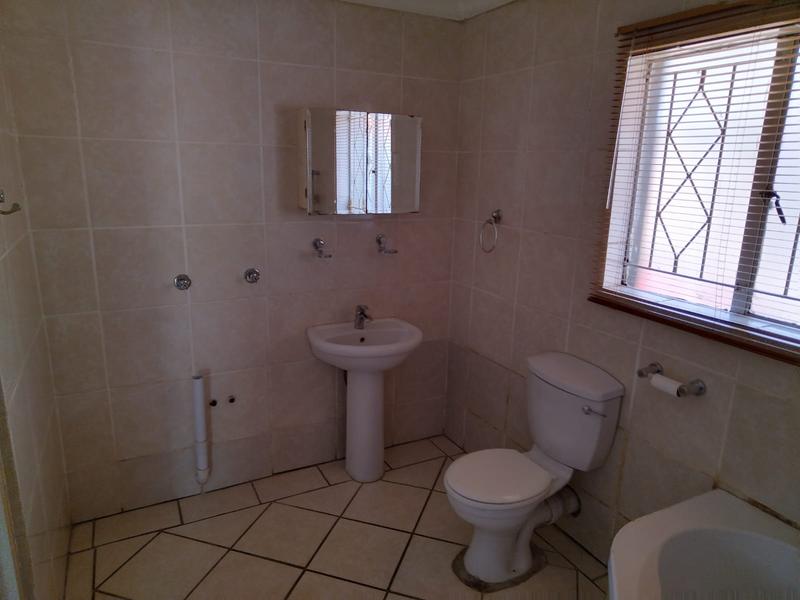 3 Bedroom Property for Sale in Casseldale Gauteng