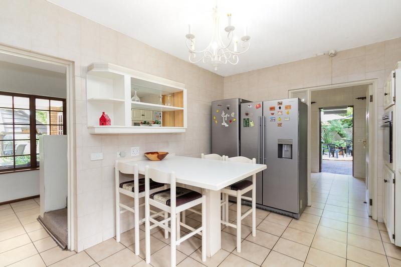 4 Bedroom Property for Sale in Fourways Gardens Gauteng