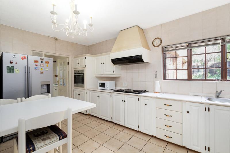 4 Bedroom Property for Sale in Fourways Gardens Gauteng