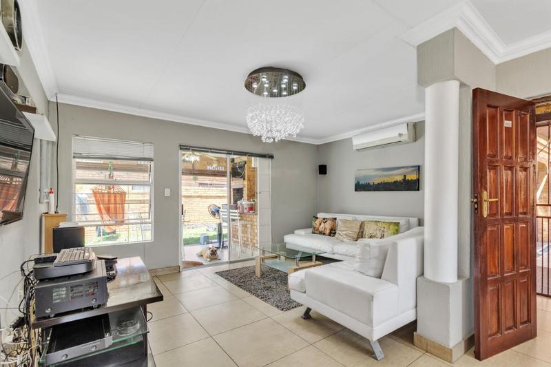 3 Bedroom Property for Sale in North Riding Gauteng