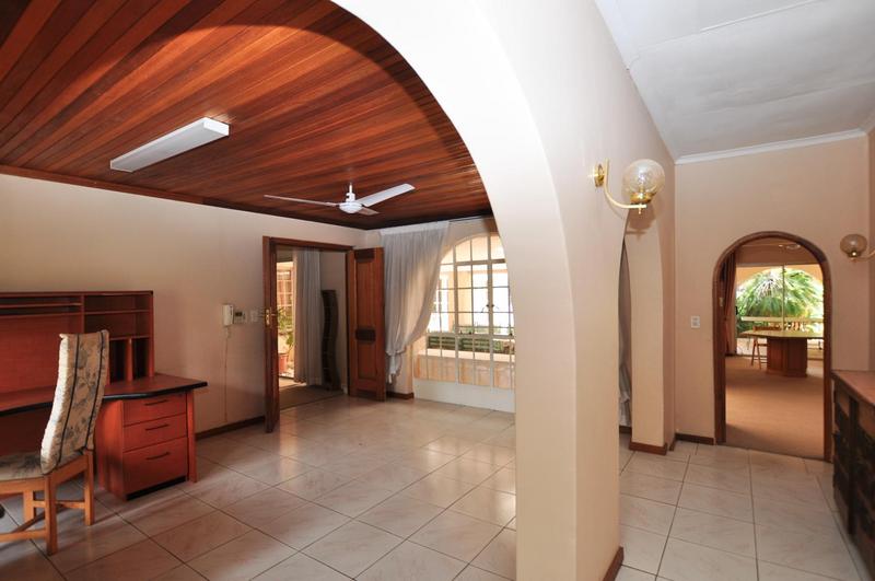 6 Bedroom Property for Sale in Bryanston Gauteng