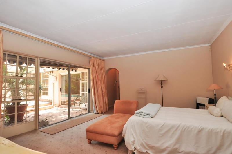 6 Bedroom Property for Sale in Bryanston Gauteng