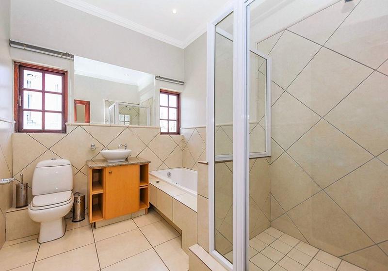 5 Bedroom Property for Sale in Fourways Gauteng