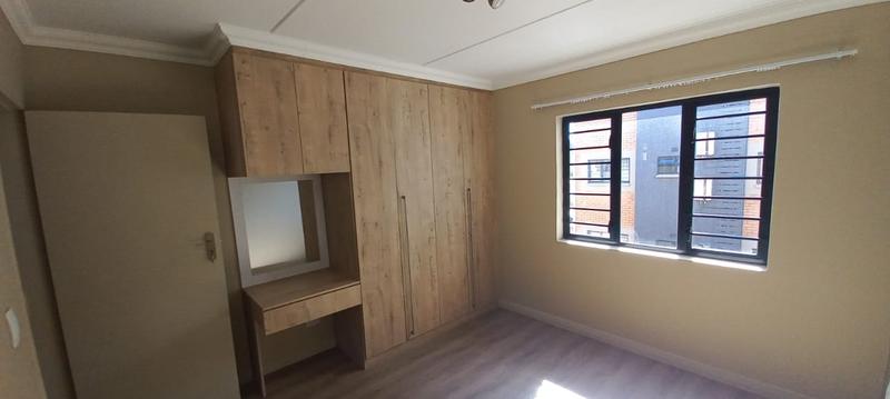 2 Bedroom Property for Sale in Roodeplaat Gauteng