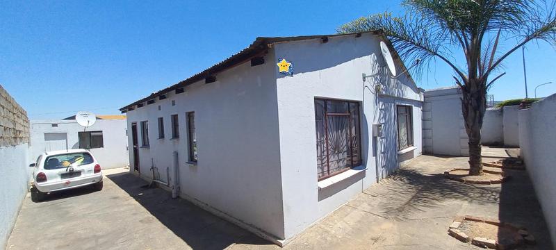 2 Bedroom Property for Sale in Mamelodi Gauteng
