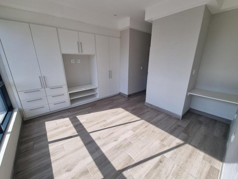 2 Bedroom Property for Sale in Menlyn Gauteng