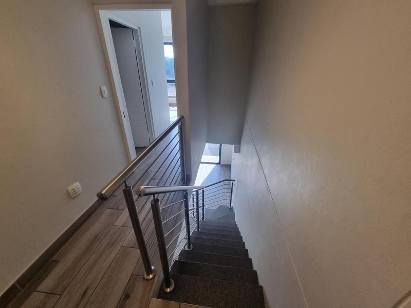 2 Bedroom Property for Sale in Menlyn Gauteng