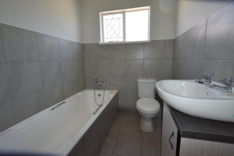 4 Bedroom Property for Sale in Krugersdorp North Gauteng