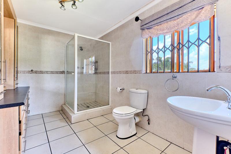 4 Bedroom Property for Sale in Rangeview Gauteng